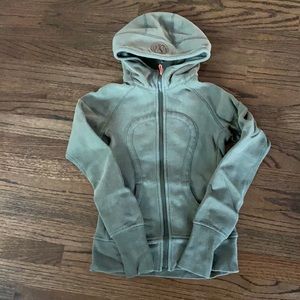 EOTM PRICE DROP - Lululemon original Scuba Hoodie - fatigue green size 2